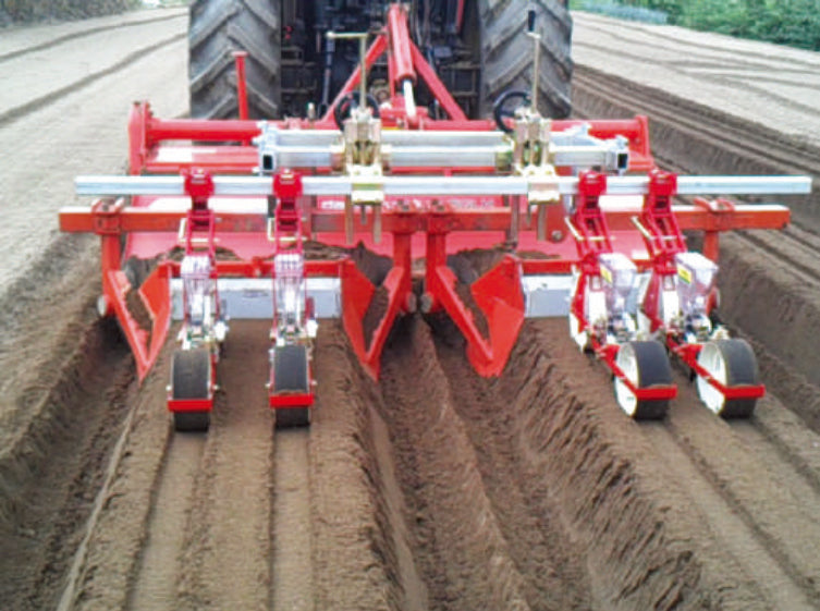 トラクターけん引式播種機 ロール式 JPH