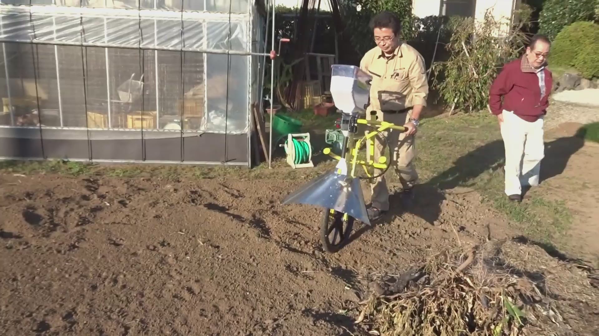 追肥・前面散布オプション 人力粒剤散布機 散布らっく用 – ジャン